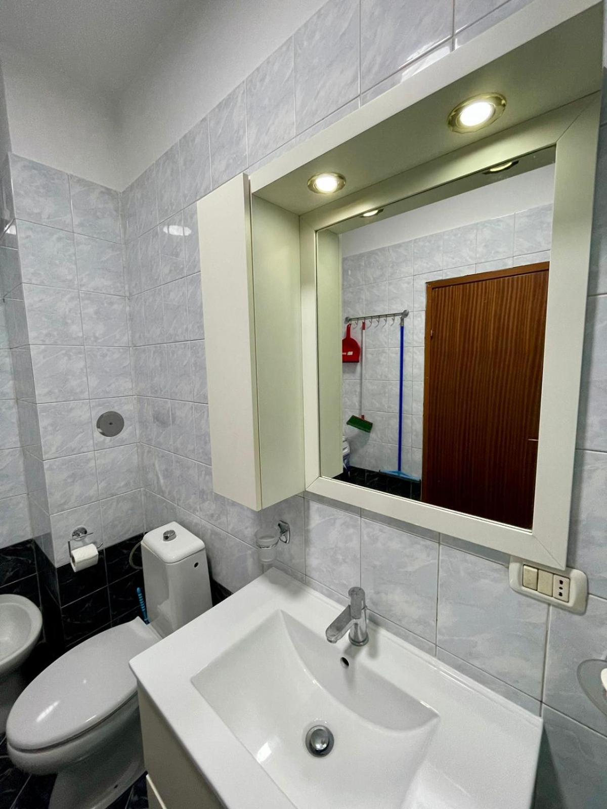 Ferienwohnung Skybase Tirana Exterior foto